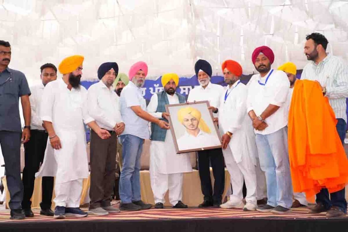 समाना में अंतरराष्ट्रीय खेल स्टेडियम की आधारशिला रखते मुख्यमंत्री भगवंत सिंह मान