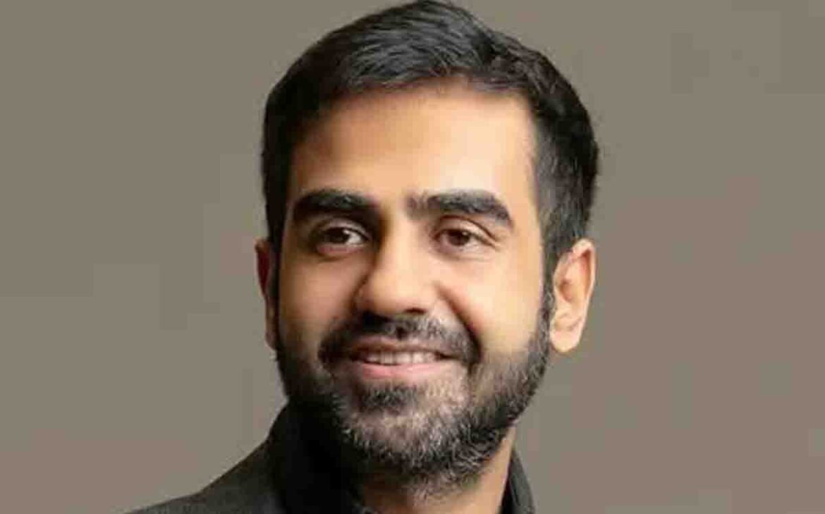 निखिल कामथ कंटेंट निर्माण और कारोबार शुरू करने के विचार साझा करते हुए