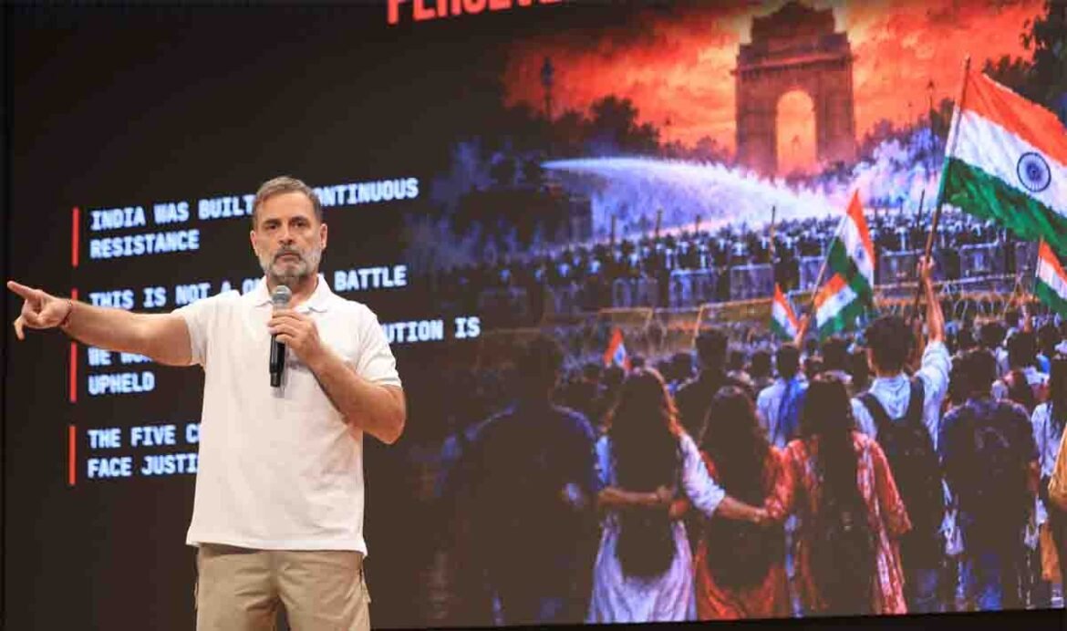 Rahul Gandhi INDIA ब्लॉक के सुप्रीम कोर्ट मार्च से पहले प्रेस कॉन्फ्रेंस करते हुए